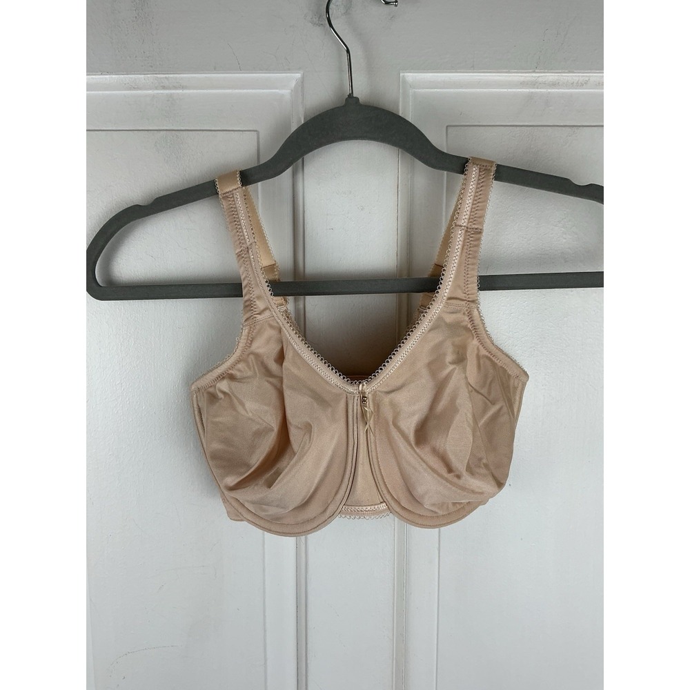 Wacoal Basic Beauty Underwire Bra 855192 Full Figure Seamless Supportive 32DDD
